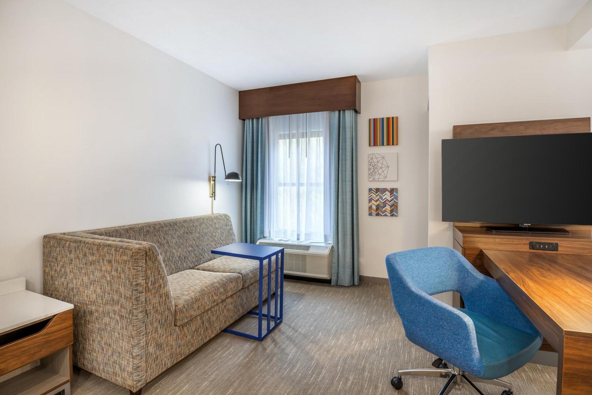 Hampton Inn Petersburg-Fort Gregg Adams Екстер'єр фото