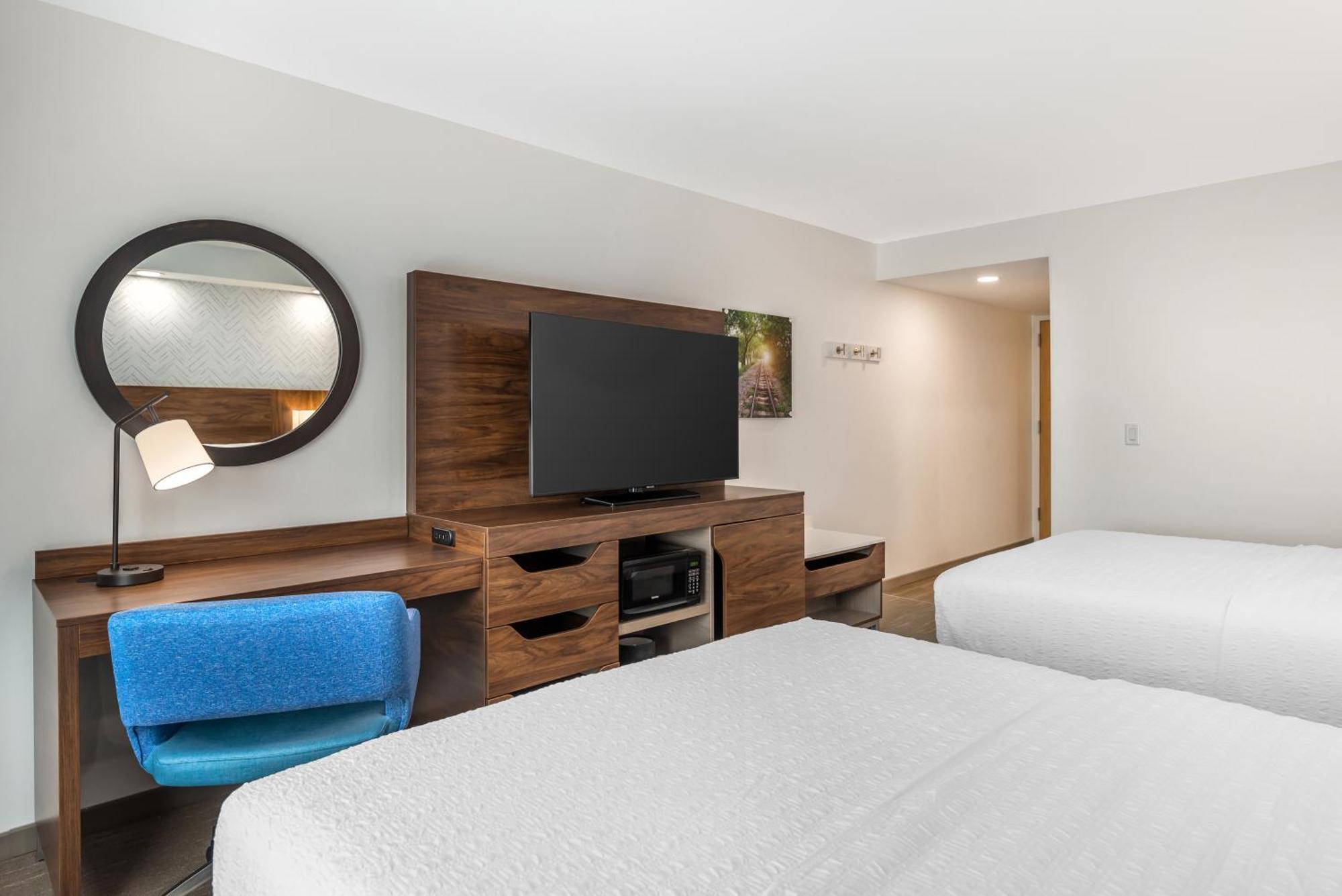 Hampton Inn Petersburg-Fort Gregg Adams Екстер'єр фото